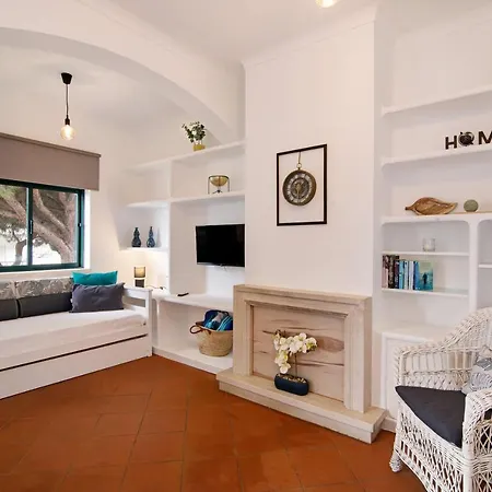 Apartment Medusa Olhos de Agua (Albufeira)